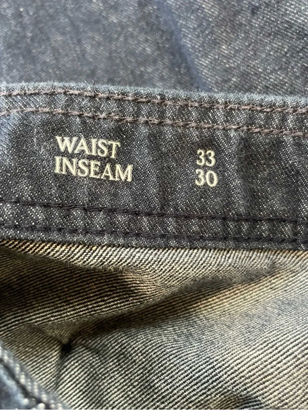Men’s Banana Republic Tapered Surplus Jeans. 33 x 25